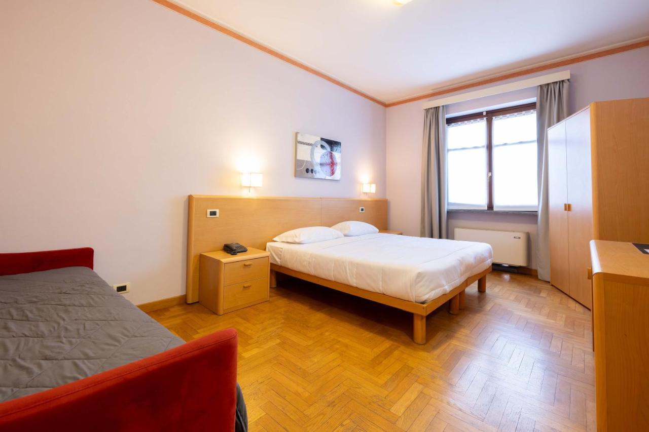 Hotel La Ferte Asti Exterior photo