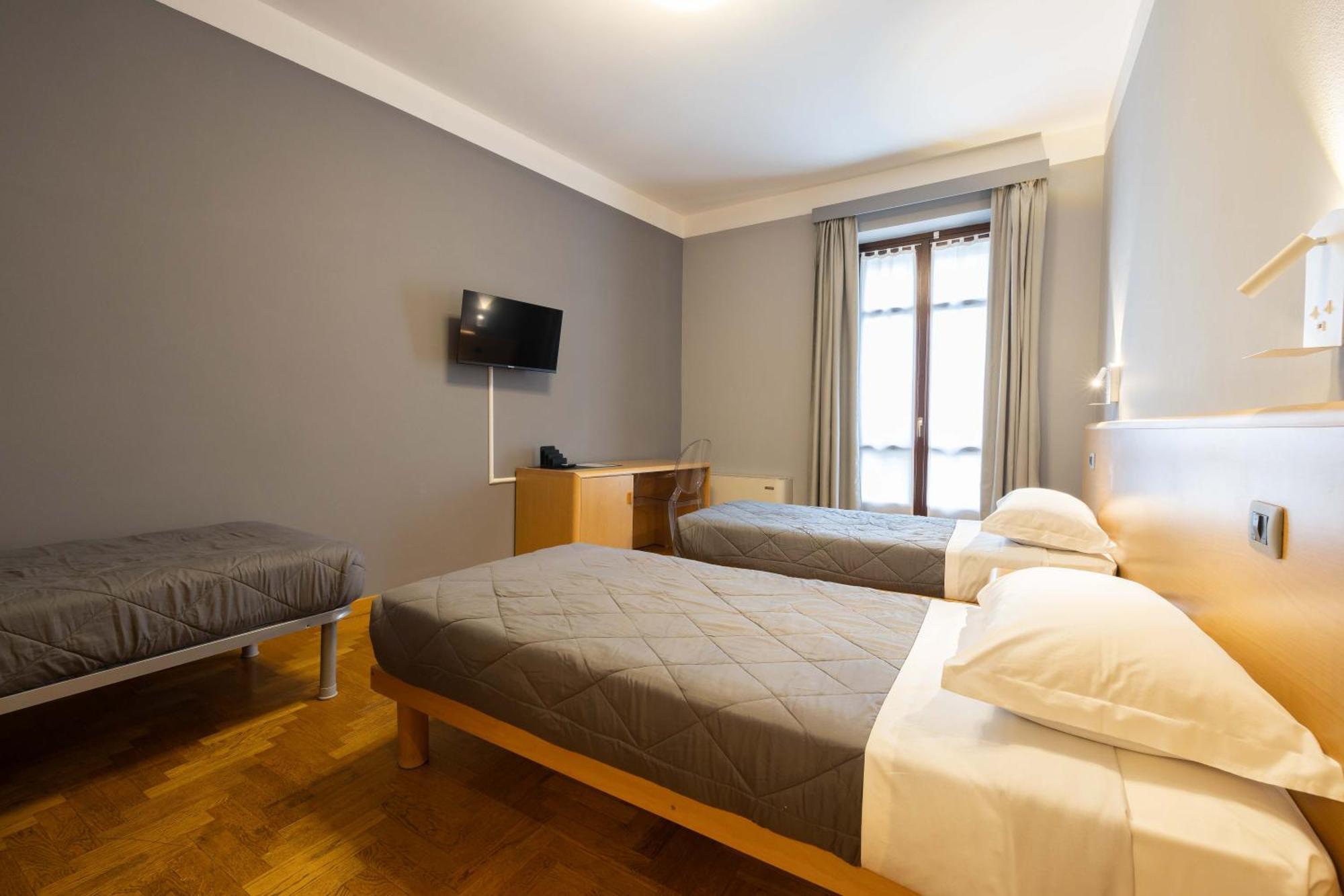 Hotel La Ferte Asti Exterior photo